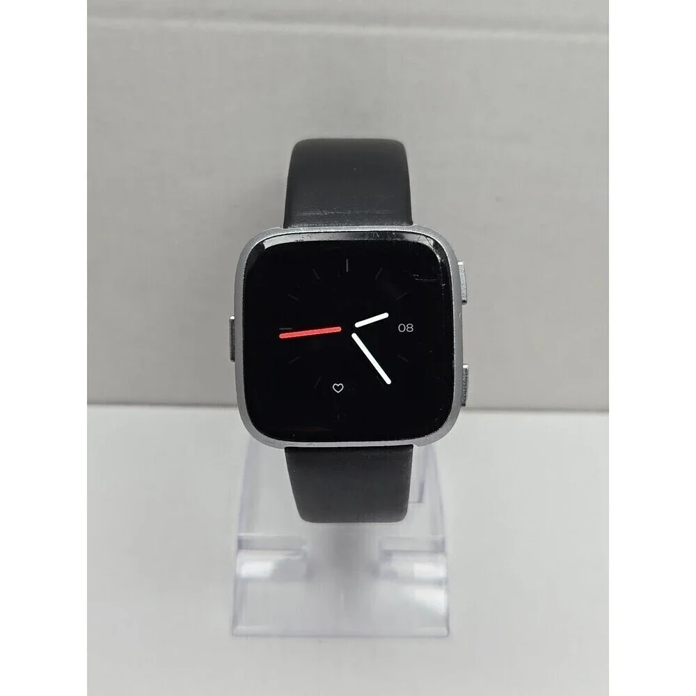 Fitbit Versa FB505 Special Edition Silver Smartwatch Activity Tracker No Charger